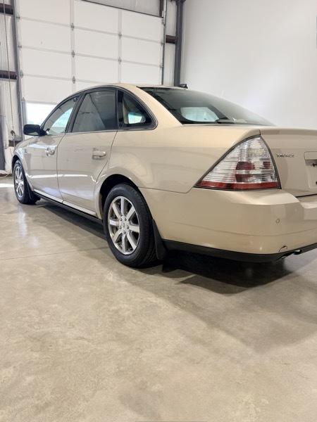 Ford Taurus SEL 2008