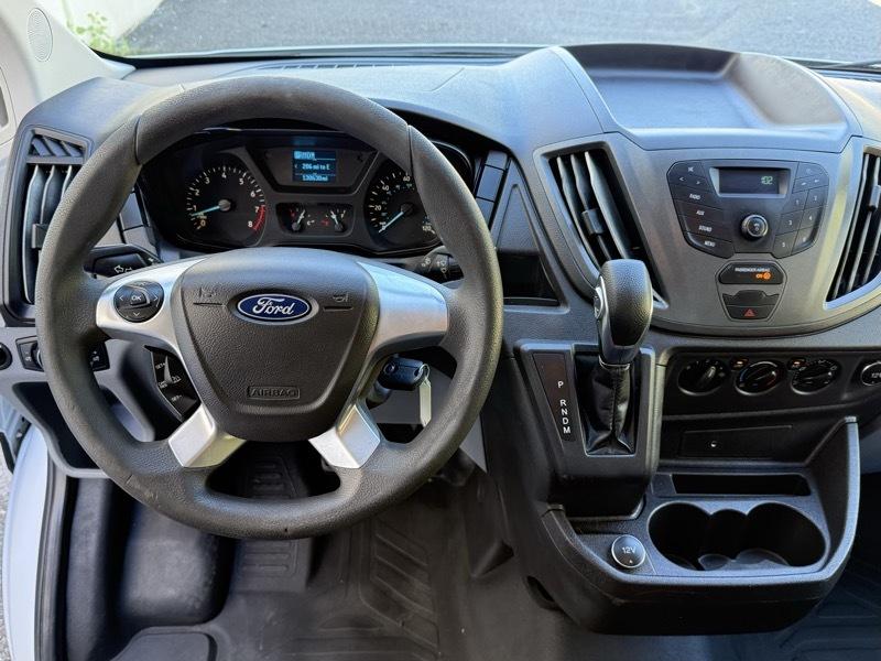 Ford Transit 250 Van Low Roof w/Sliding Pass. 130-in. WB 2019