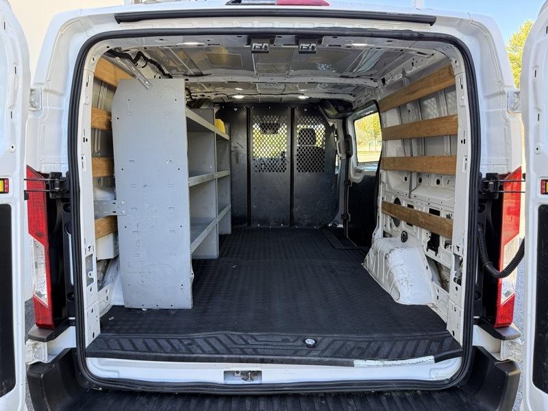 Ford Transit 250 Van Low Roof w/Sliding Pass. 130-in. WB 2019