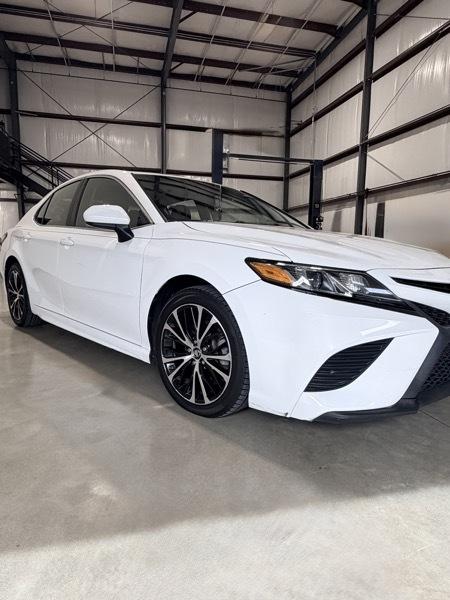 Toyota Camry LE 2018