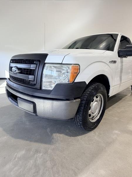 Ford F-150 XLT 8-ft. Bed 2WD 2013