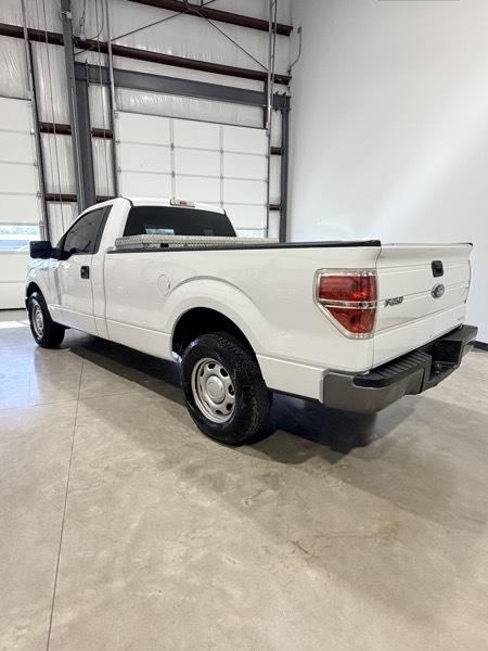 Ford F-150 XLT 8-ft. Bed 2WD 2013