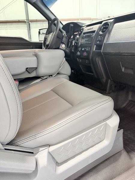 Ford F-150 XLT 8-ft. Bed 2WD 2013