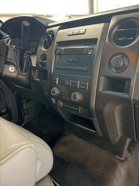 Ford F-150 XLT 8-ft. Bed 2WD 2013
