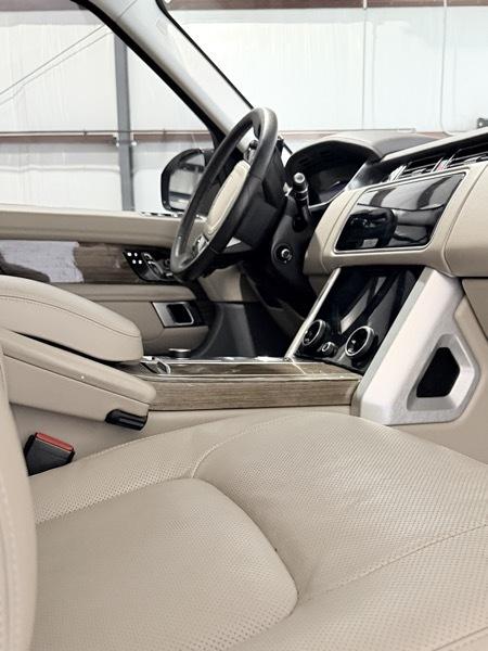 Land Rover Range Rover HSE 2018