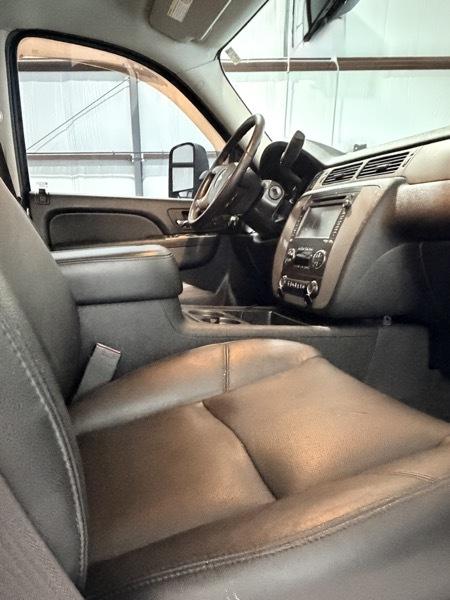 Chevrolet Silverado 2500HD LTZ Crew Cab 4WD 2012