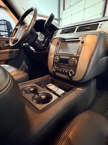 Chevrolet Silverado 2500HD LTZ Crew Cab 4WD 2012