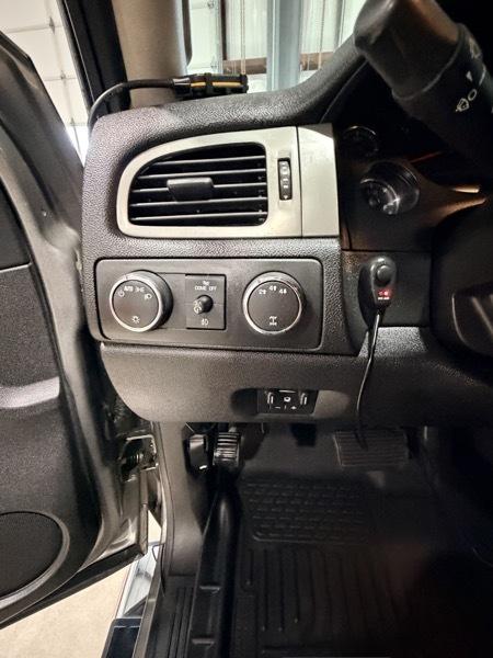 Chevrolet Silverado 2500HD LTZ Crew Cab 4WD 2012