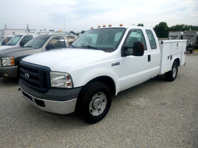 Ford F-250 SD XL SuperCab 2WD 2006