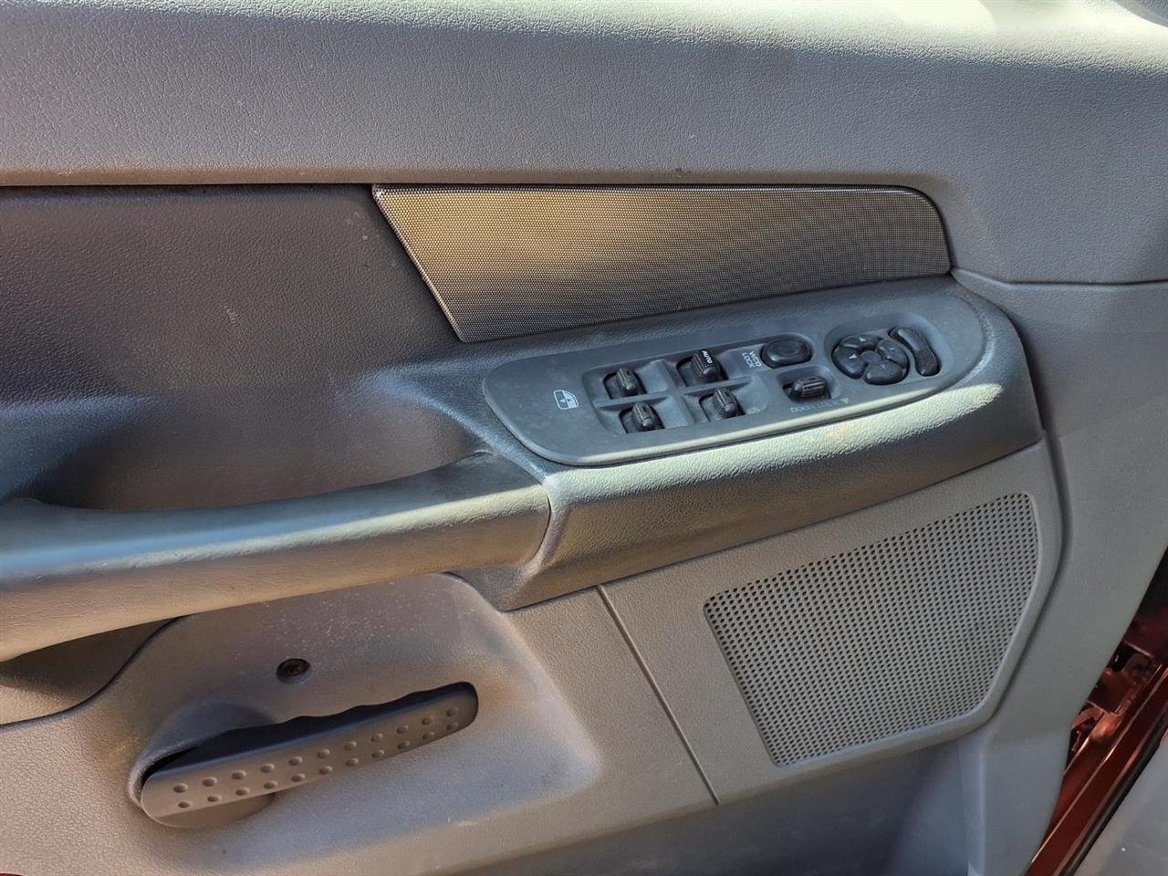 Dodge Ram 1500 SLT Quad Cab 4WD 2008