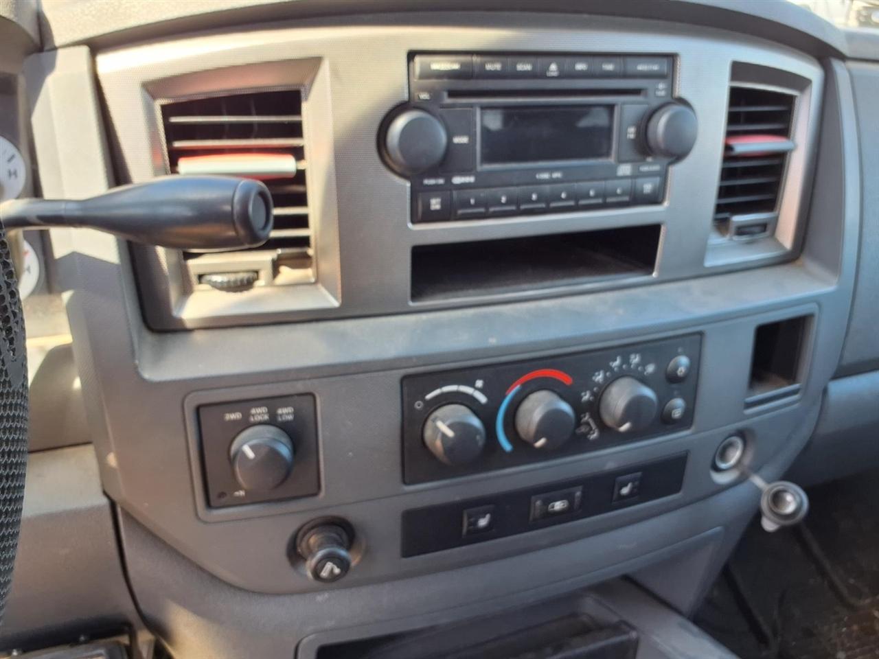 Dodge Ram 1500 SLT Quad Cab 4WD 2008