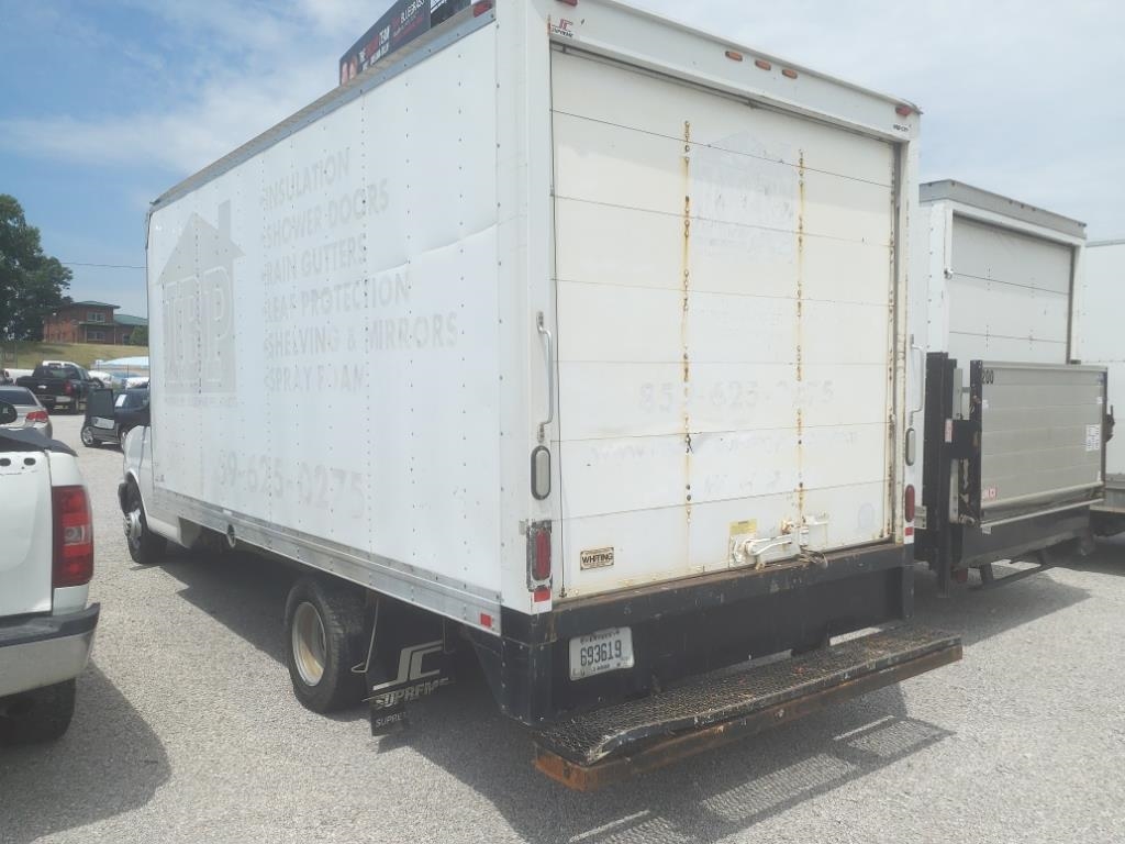 Chevrolet Express 3500 Van 177" 2015