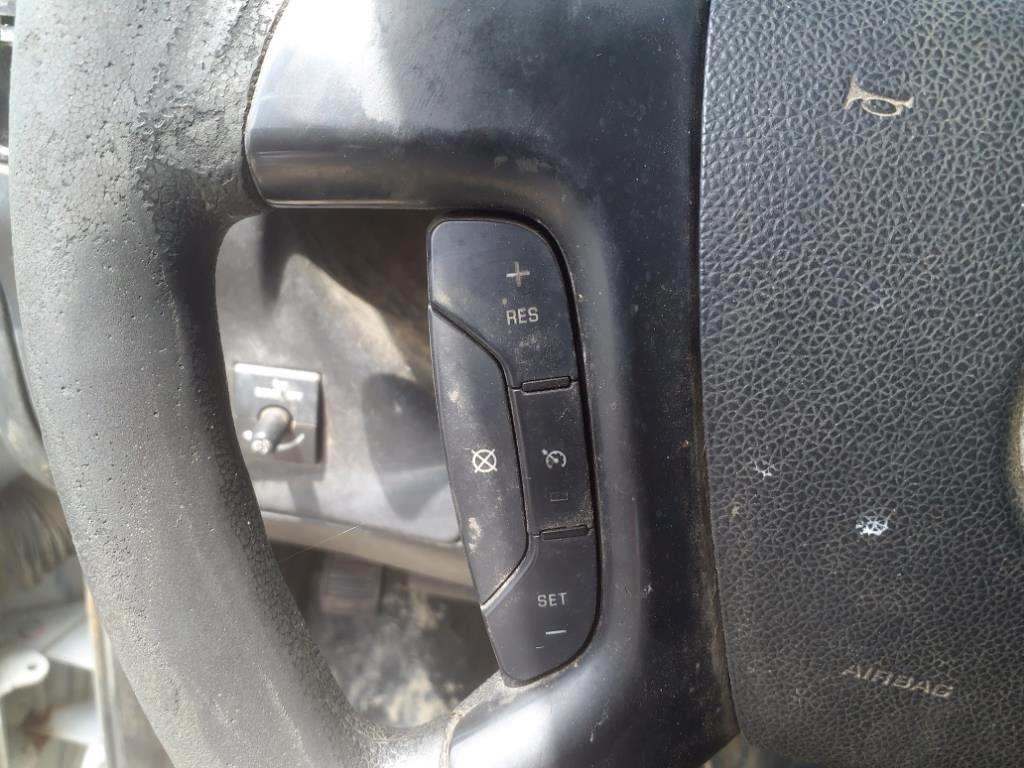 Chevrolet Express 3500 Van 177" 2015