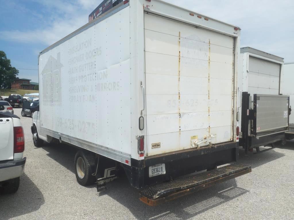 Chevrolet Express 3500 Van 177" 2015