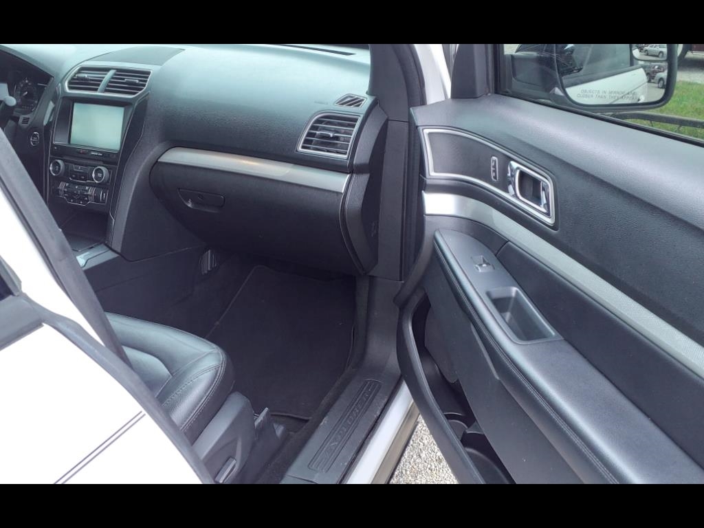 Ford Explorer FWD 4dr XLT 2016