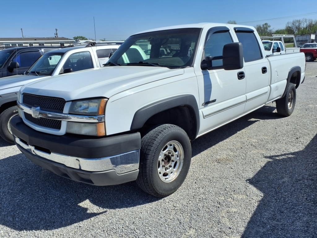 2003 Chevrolet Silverado 2500HD Crew Cab 167" WB LS