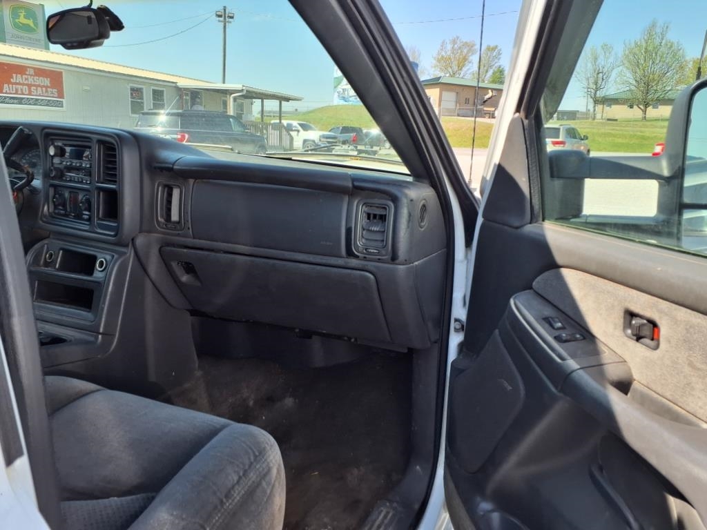 Chevrolet Silverado 2500HD Crew Cab 167" WB LS 2003