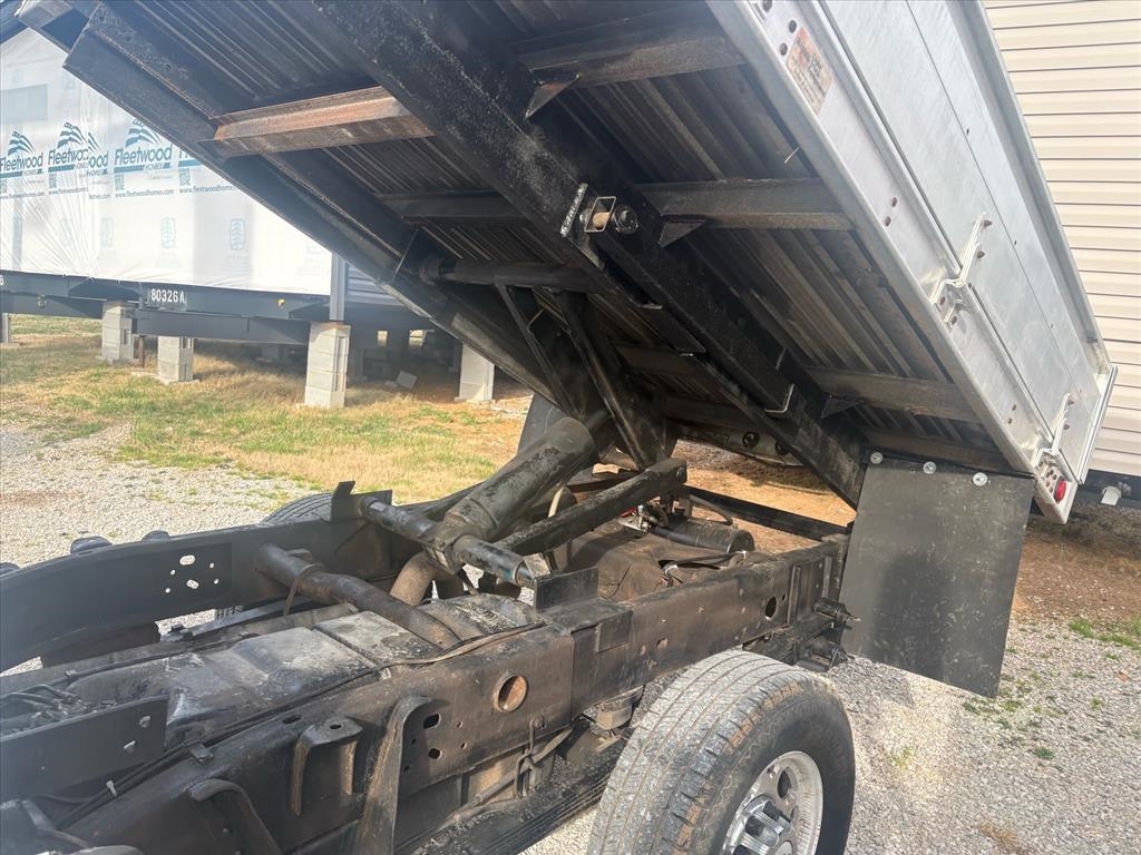 Chevrolet Silverado 2500HD Crew Cab 167" WB LS 2003