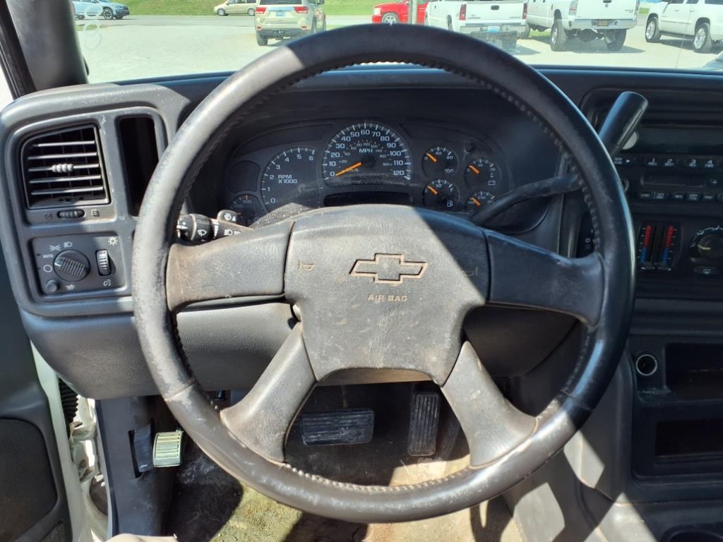 Chevrolet Silverado 2500HD Crew Cab 167" WB LS 2003