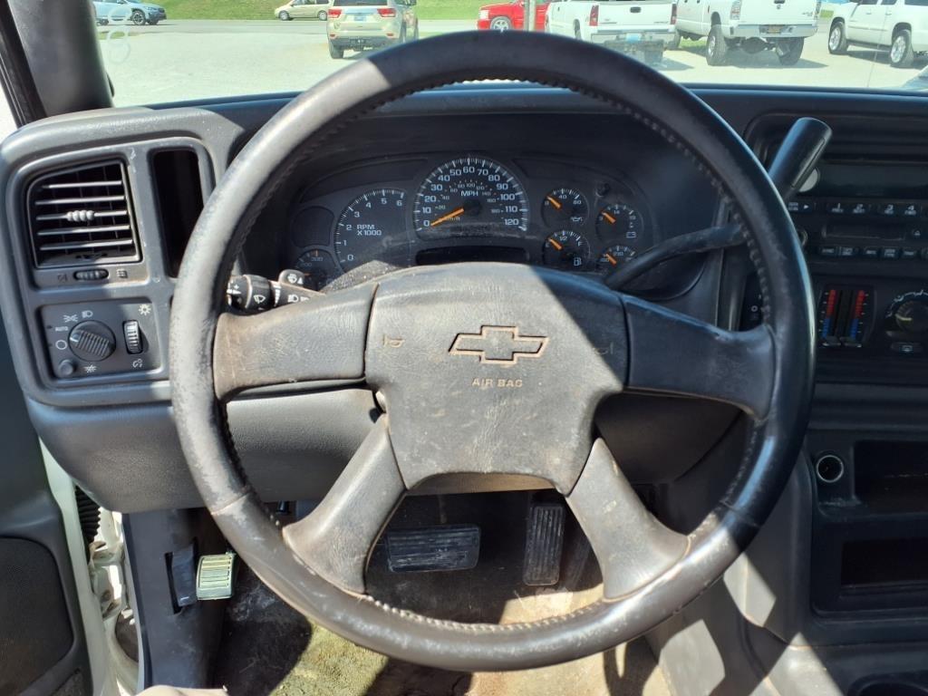 Chevrolet Silverado 2500HD Crew Cab 167" WB LS 2003