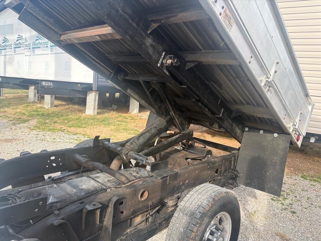 Chevrolet Silverado 2500HD Crew Cab 167" WB LS 2003