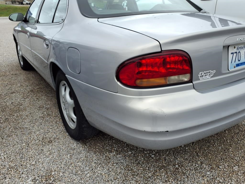 Oldsmobile Intrigue 4dr Sdn GL 1998 Oldsmobile Intrigue 4dr Sdn GL 1998