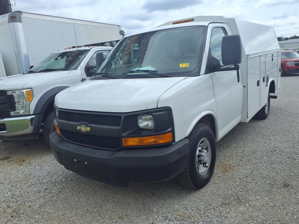 2015 Chevrolet Express 3500 Van 139"