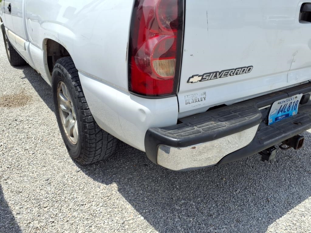 Chevrolet Silverado 1500 Ext Cab 143.5" WB 2WD LT1 2006