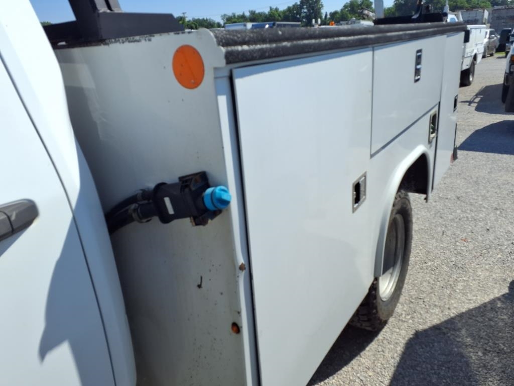 Chevrolet Silverado 3500HD 4WD Crew Cab 177" WB, 60" CA Work Truck 2021