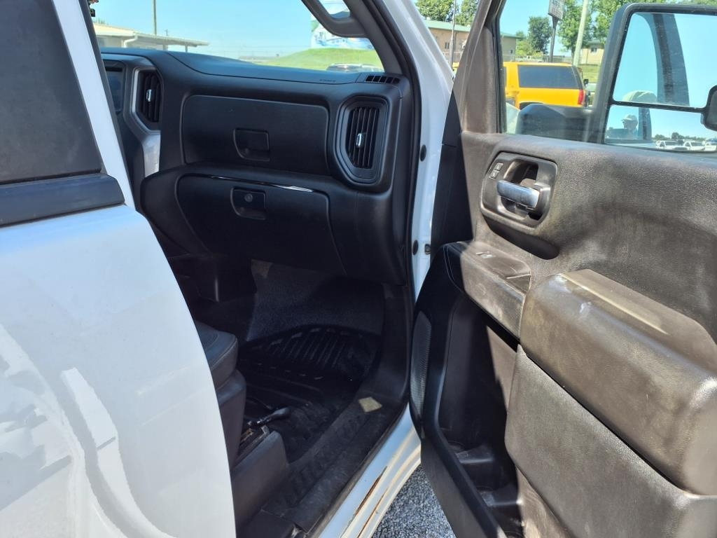 Chevrolet Silverado 3500HD 4WD Crew Cab 177" WB, 60" CA Work Truck 2021