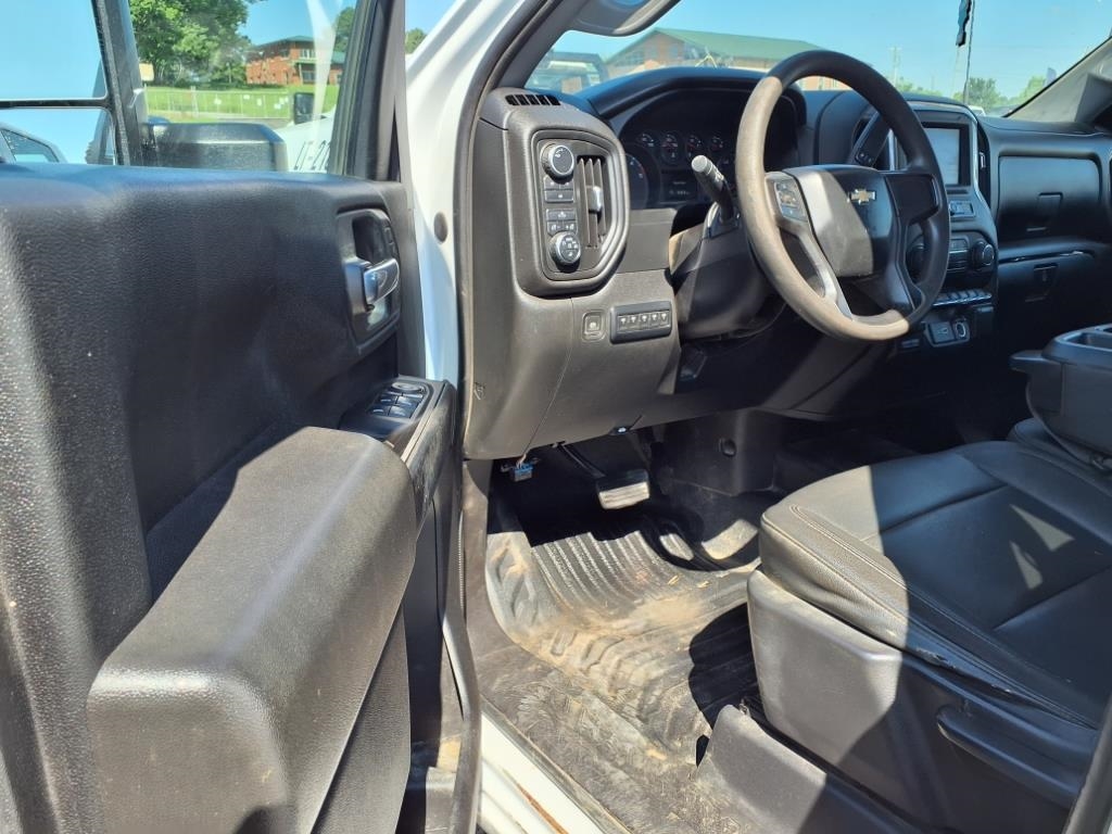 Chevrolet Silverado 3500HD 4WD Crew Cab 177" WB, 60" CA Work Truck 2021