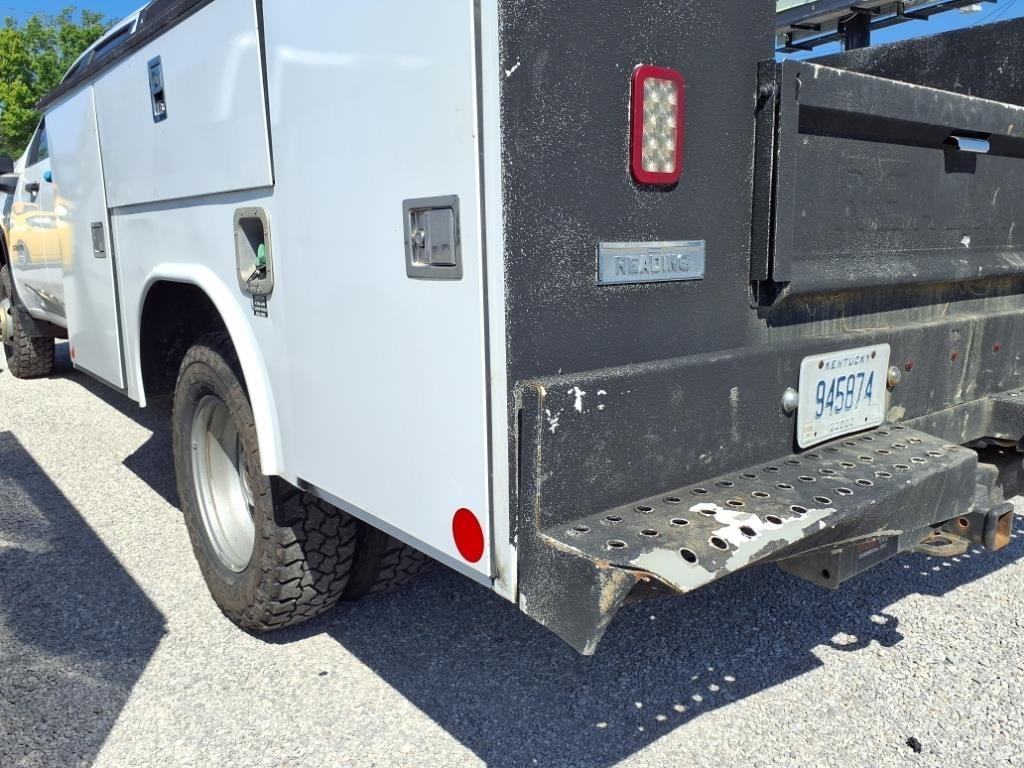 Chevrolet Silverado 3500HD 4WD Crew Cab 177" WB, 60" CA Work Truck 2021