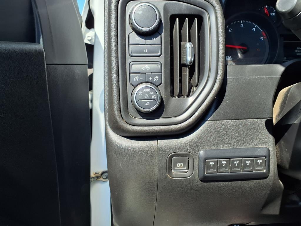 Chevrolet Silverado 3500HD 4WD Crew Cab 177" WB, 60" CA Work Truck 2021