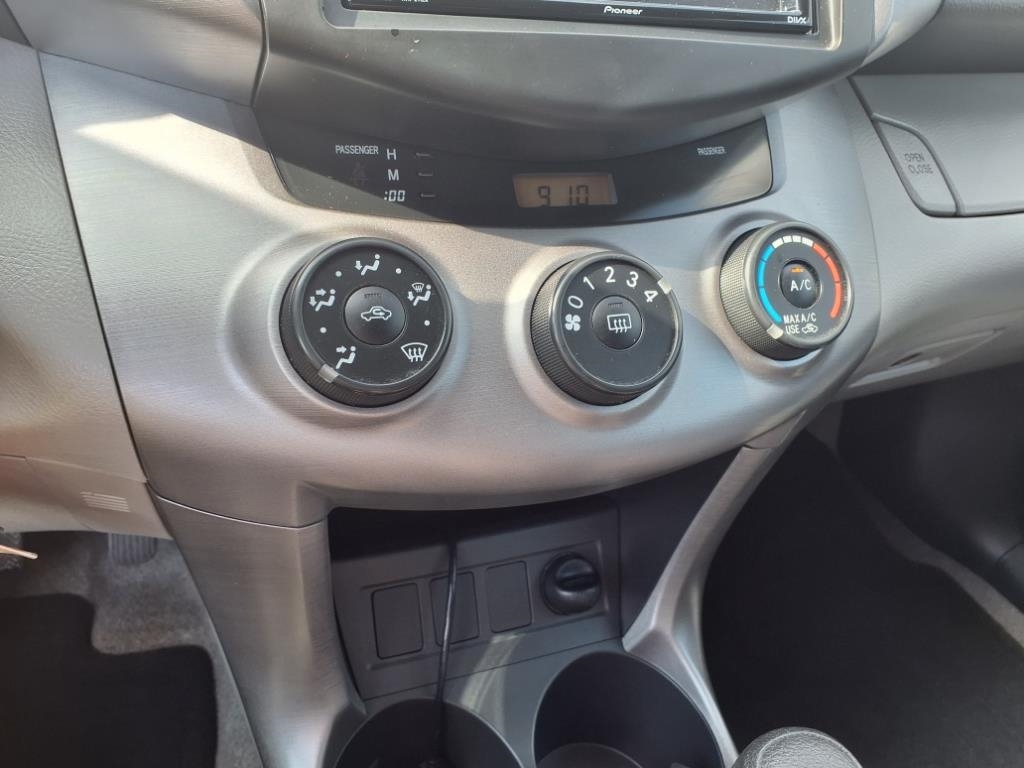 Toyota RAV4 4WD 4dr 4-cyl 4-Spd AT (Natl) 2008