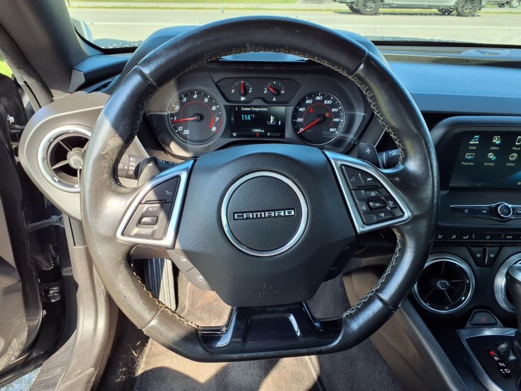Chevrolet Camaro 2dr Cpe 1LT 2018