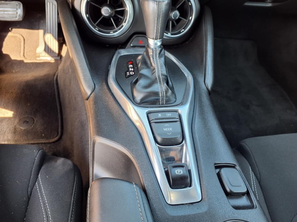 Chevrolet Camaro 2dr Cpe 1LT 2018