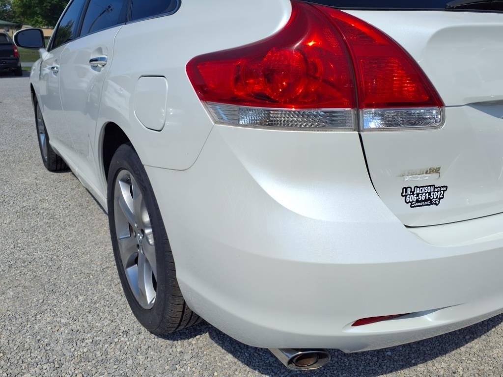 Toyota Venza 4dr Wgn V6 AWD Limited (Natl) 2012