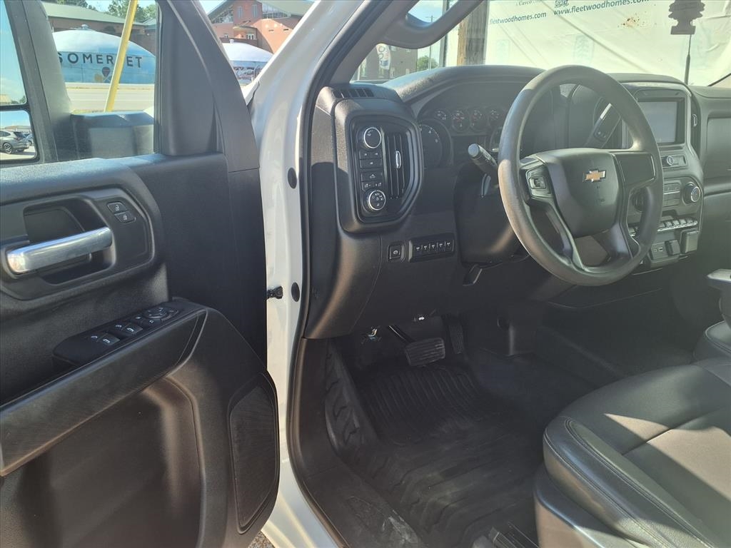 Chevrolet Silverado 3500HD 4WD Crew Cab 177" WB, 60" CA Work Truck 2021