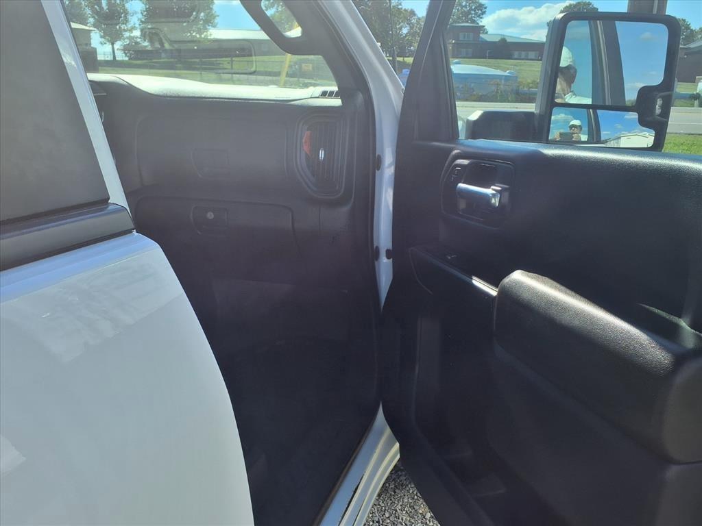 Chevrolet Silverado 3500HD 4WD Crew Cab 177" WB, 60" CA Work Truck 2021