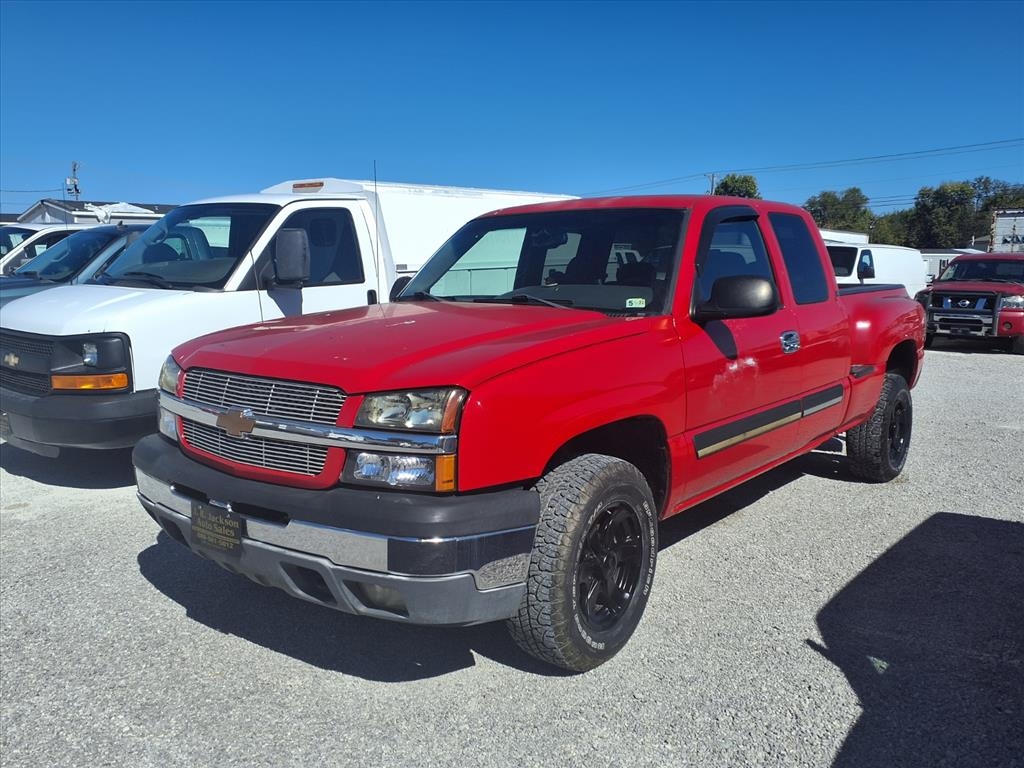 2003 Chevrolet Silverado 1500 Ext Cab 143.5" WB 4WD LS
