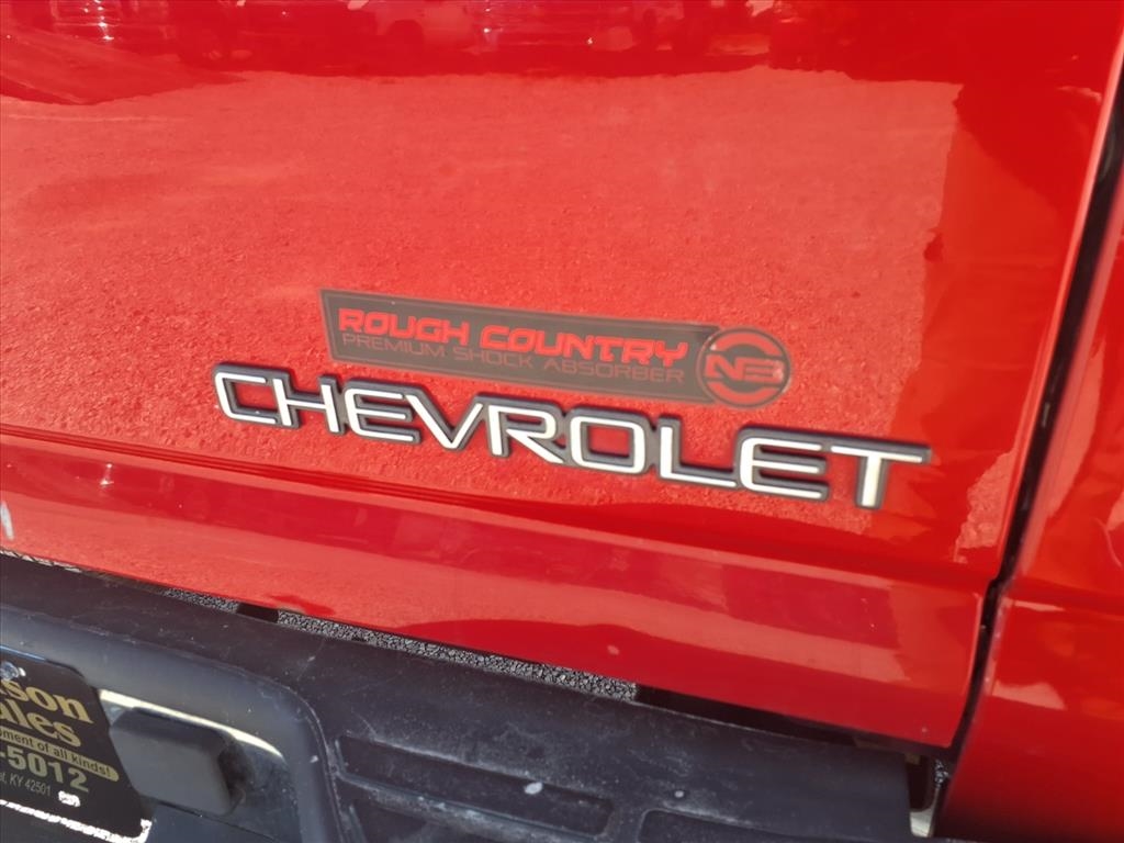 Chevrolet Silverado 1500 Ext Cab 143.5" WB 4WD LS 2003