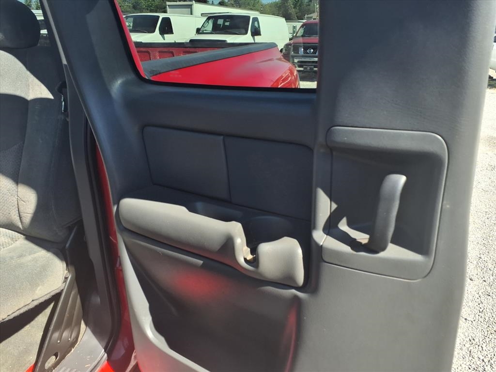 Chevrolet Silverado 1500 Ext Cab 143.5" WB 4WD LS 2003