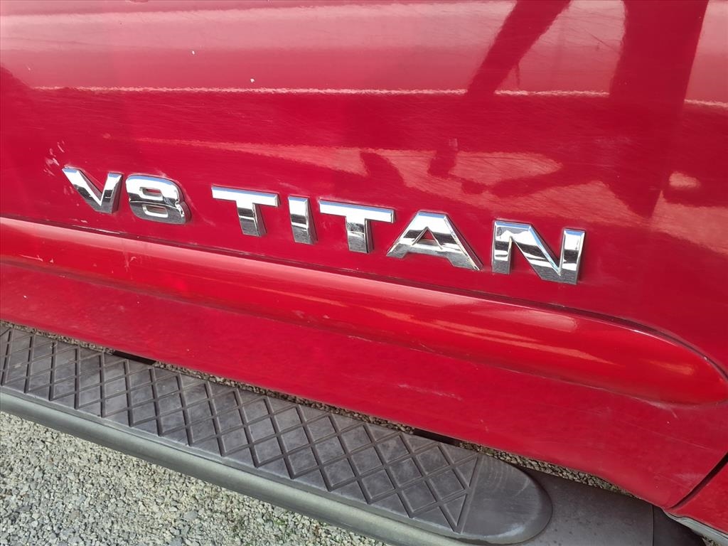 Nissan Titan LE Crew Cab 4WD 2005 Nissan Titan LE Crew Cab 4WD 2005