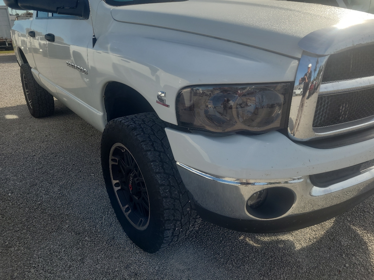 Dodge Ram 2500 4dr Quad Cab 140.5" WB 4WD SLT 2005 Dodge Ram 2500 4dr Quad Cab 140.5" WB 4WD SLT 2005