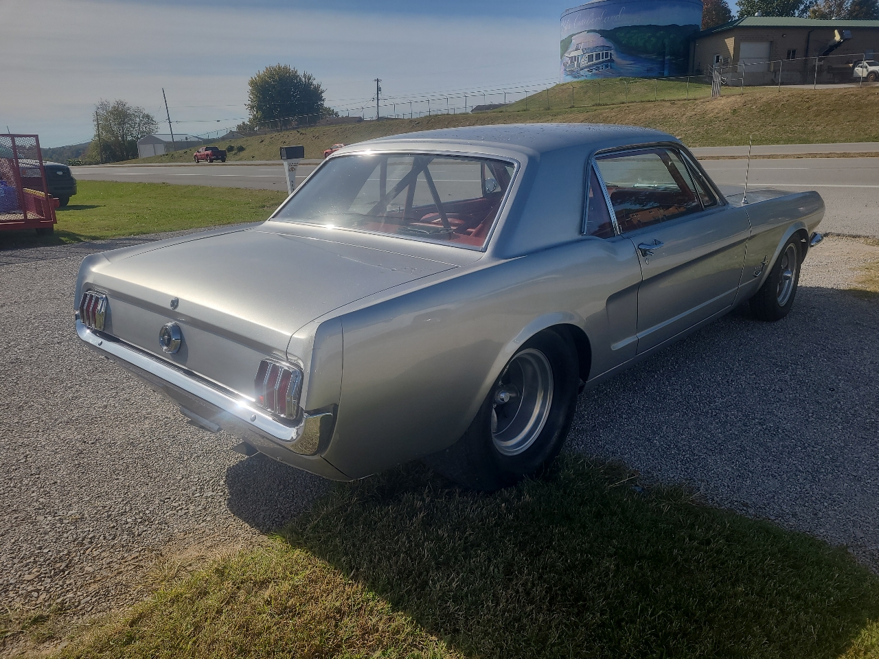 Ford Mustang 2-Door Sedan 1965 Ford Mustang 2-Door Sedan 1965