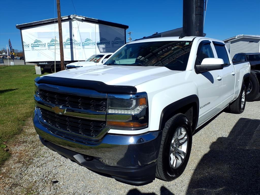 2017 Chevrolet Silverado 1500 4WD Crew Cab 153.0" LT w/1LT