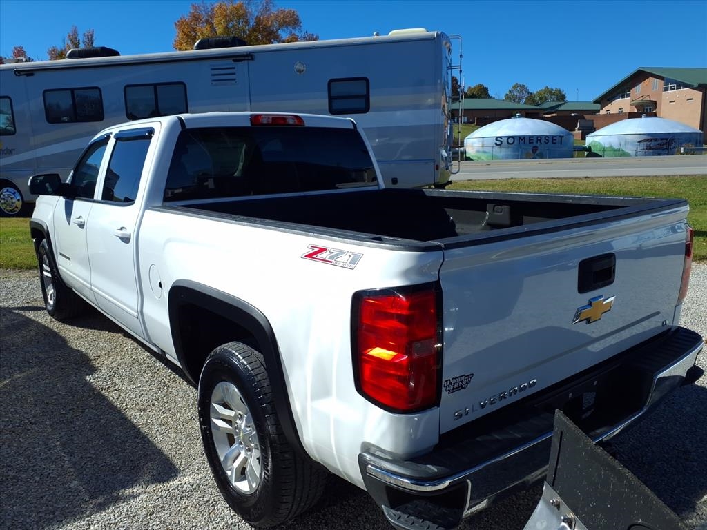 Chevrolet Silverado 1500 4WD Crew Cab 153.0" LT w/1LT 2017