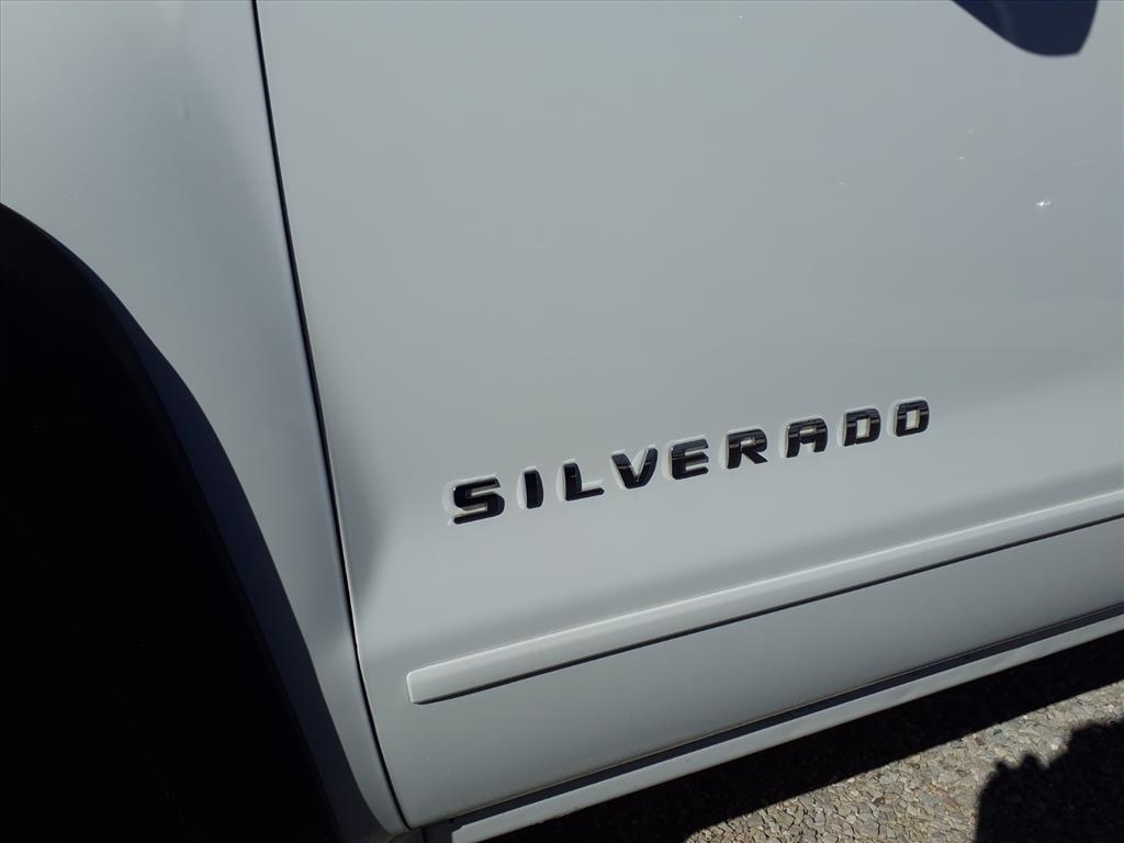 Chevrolet Silverado 1500 4WD Crew Cab 153.0" LT w/1LT 2017