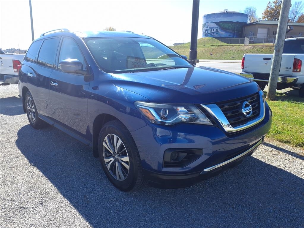 Nissan Pathfinder FWD S 2017