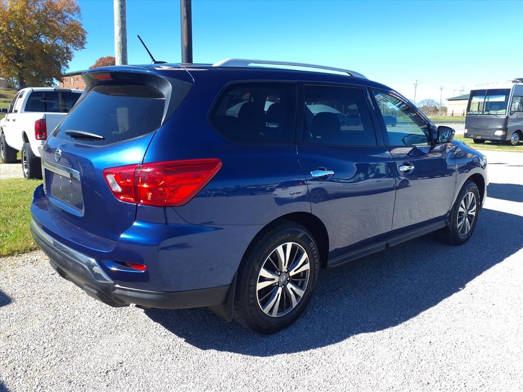 Nissan Pathfinder FWD S 2017